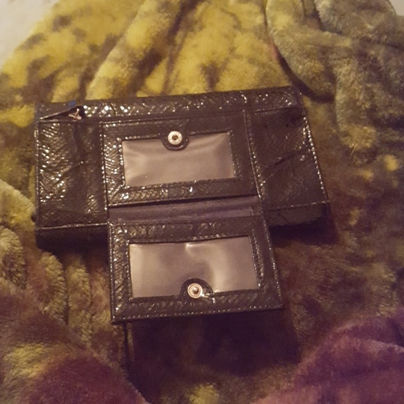Wallet - Picture 4 of 4